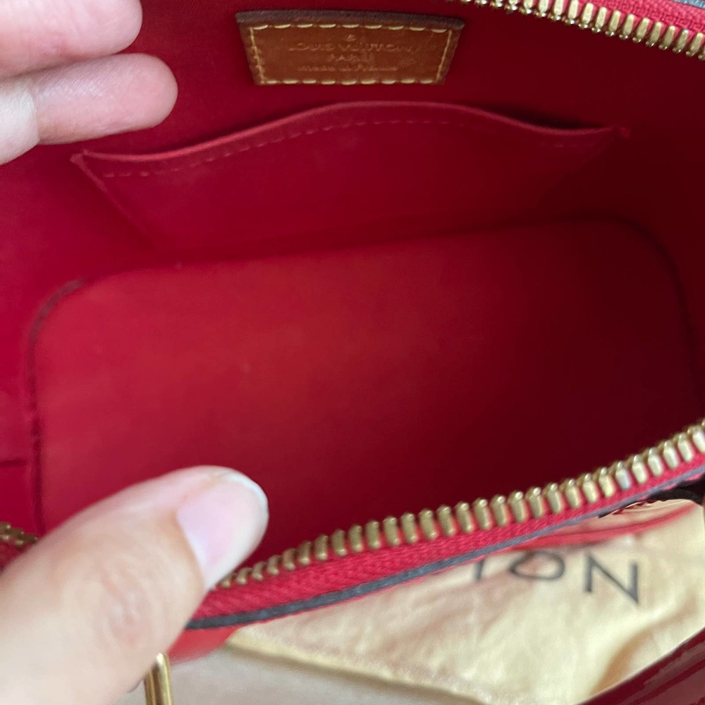❌SOLD❌Louis Vuitton BB Alma Vernis  Red Leather Crossbody Bag - Picture 9 of 13